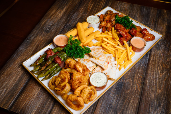 Сет Локал Паб